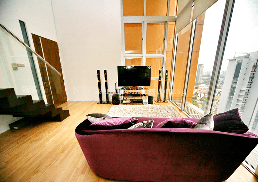 26 -Newton-Interior
